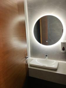 the seventh star hotel suites