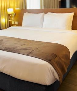 the seventh star hotel suites