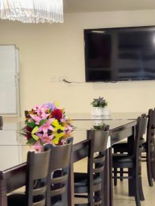 the seventh star hotel suites