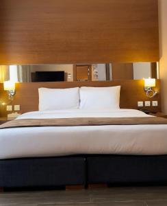 the seventh star hotel suites