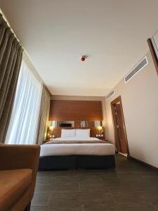 the seventh star hotel suites