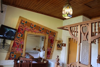 parklands shade hotel