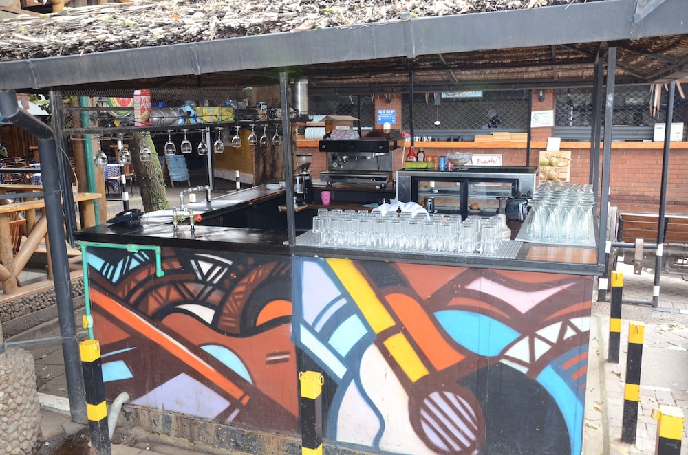 parklands shade hotel