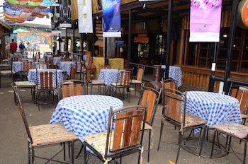 parklands shade hotel