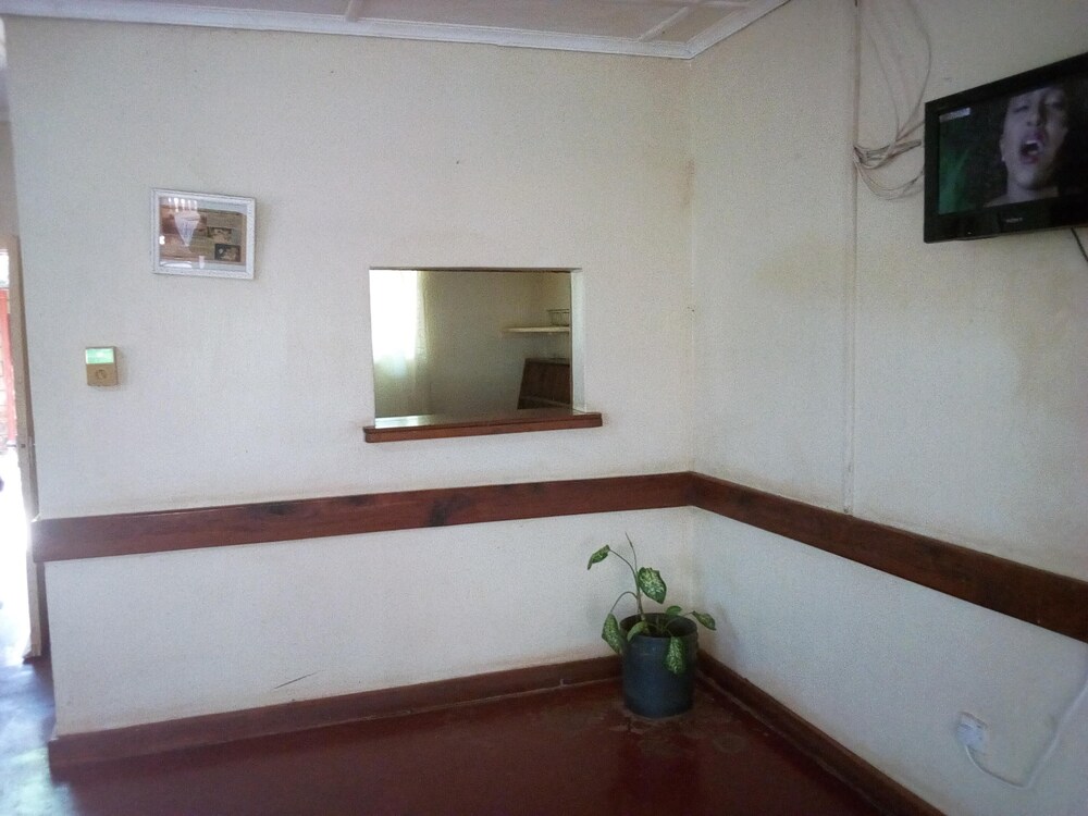 mwingi cottage hotel