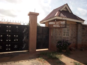 Mwingi Cottage Hotel,,3 star