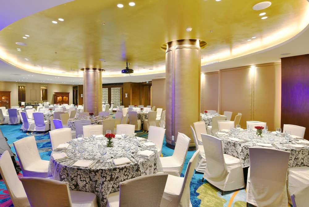 dusit thani manila