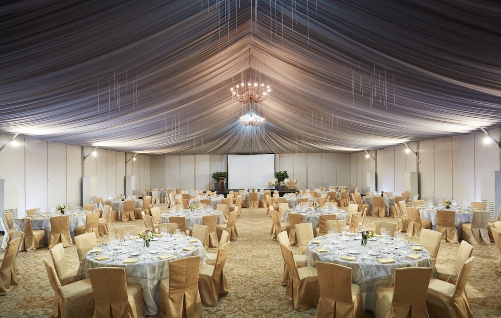 dusit thani manila