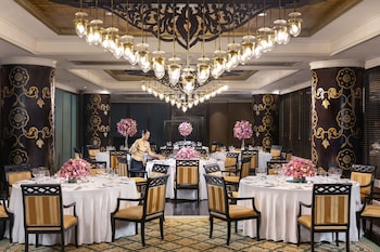dusit thani manila