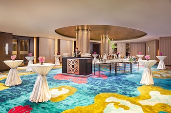 dusit thani manila