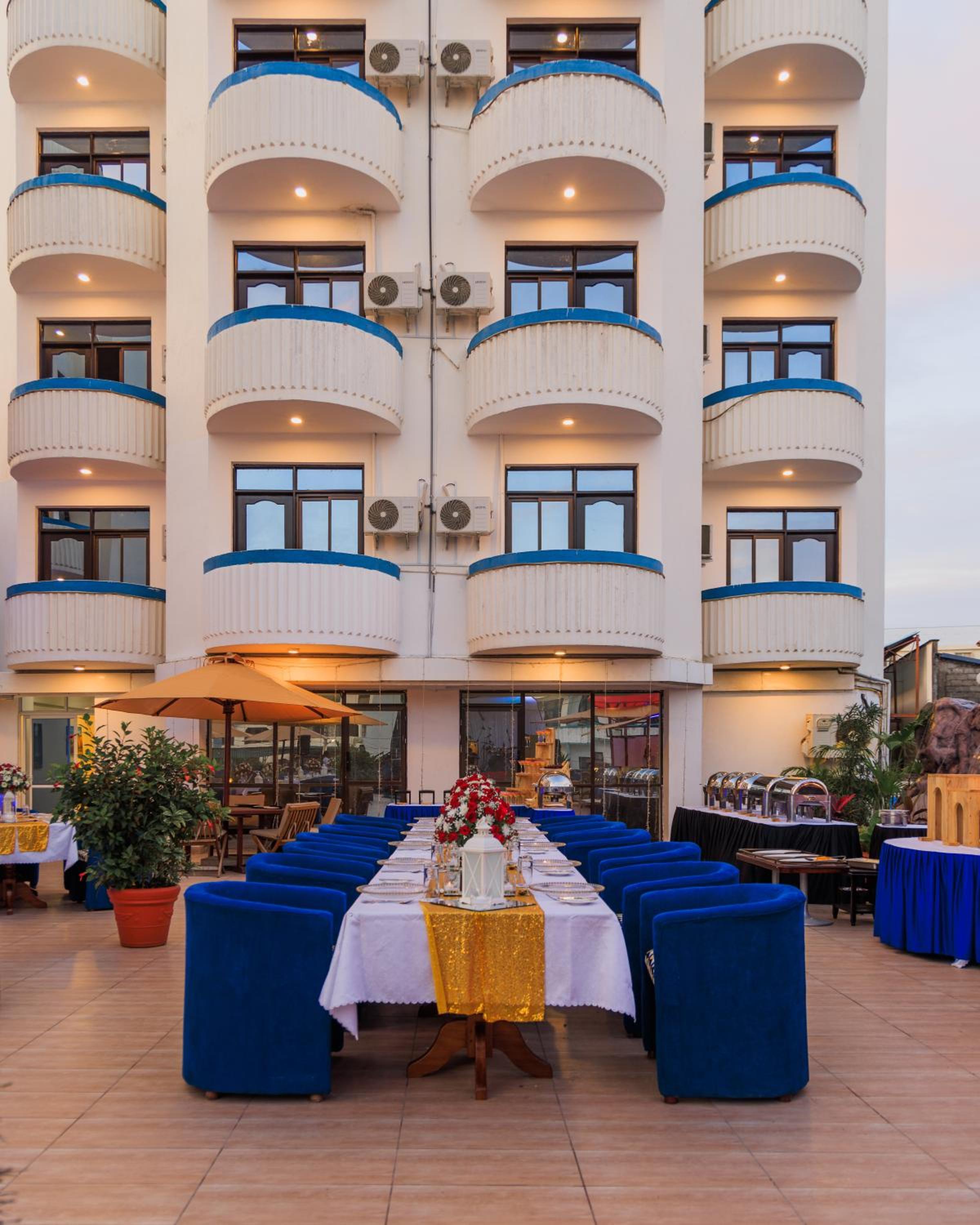 hotel sapphire