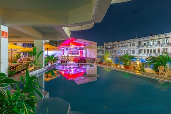 hotel sapphire