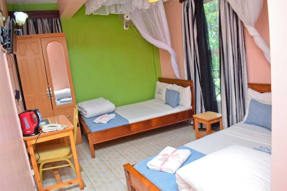 shammah hotel