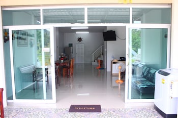 khaolak mind home hostel adults only