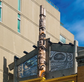 skwachays lodge
