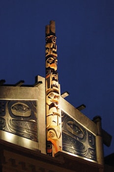 skwachays lodge