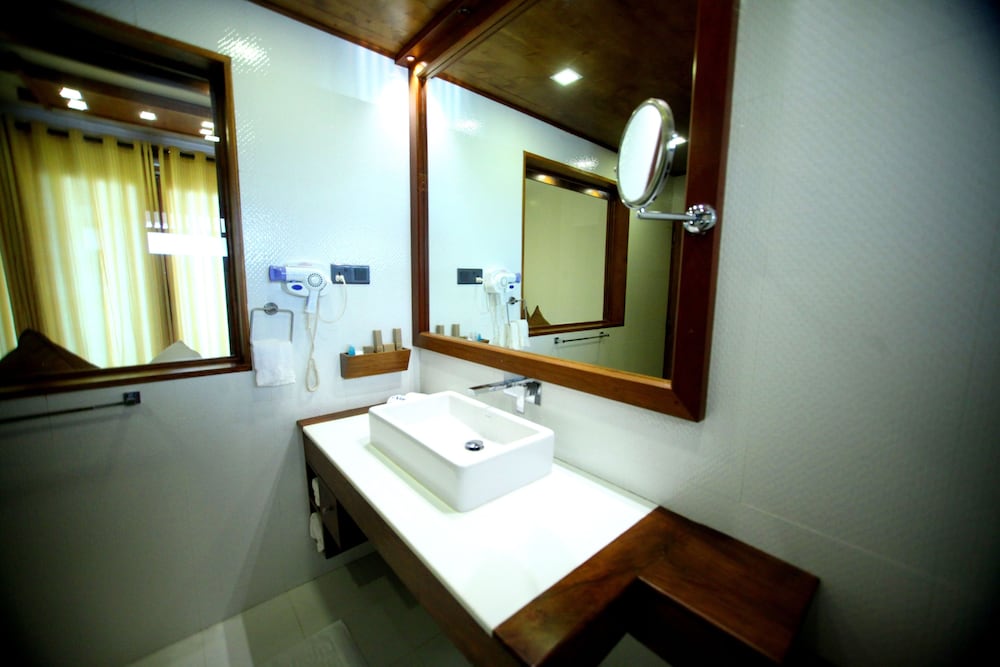 water gate resort and spa