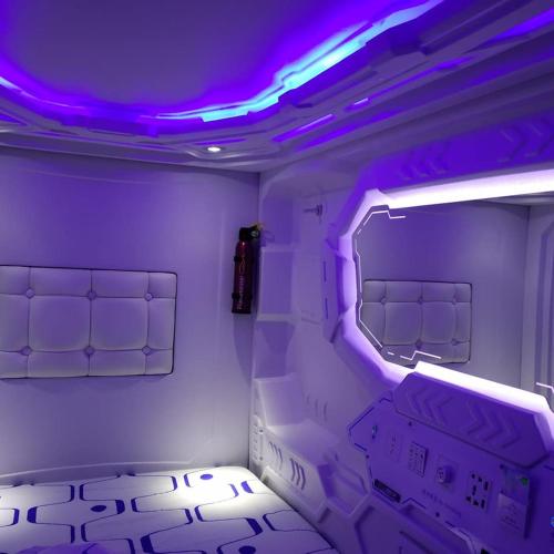 space capsule hotel