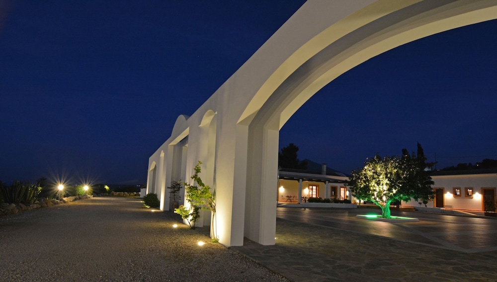Tenute Plaia Agriturismo,Palermo>>Castellammare Del Golfo,4 star