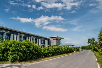 B3 Hotel,Nakhon Si Thammarat>>Lan Saka,2 star