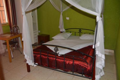 la voisina hotel