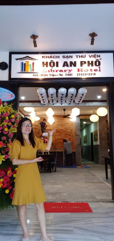 vinh hung library hotel