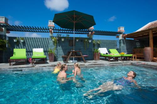 vinh hung library hotel