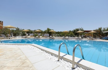 vasia royal hotel