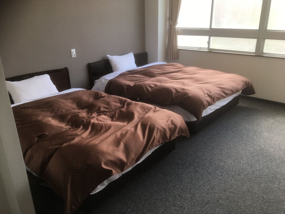 business hotel akayane hostel