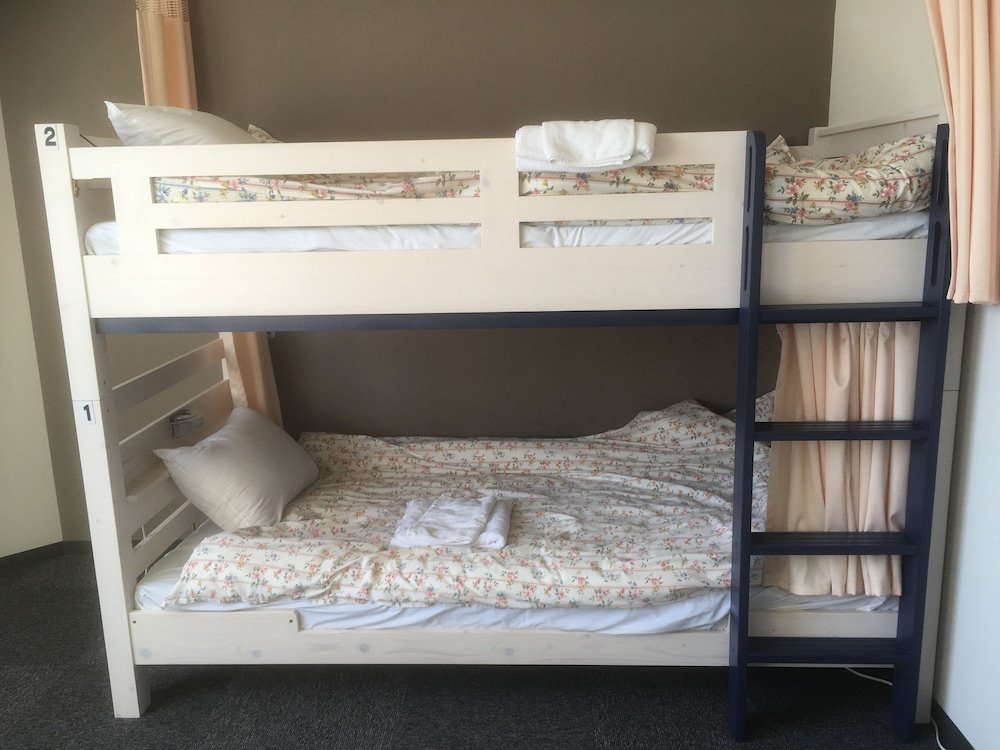 business hotel akayane hostel