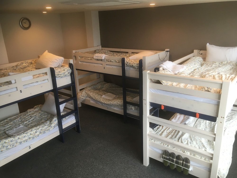 business hotel akayane hostel