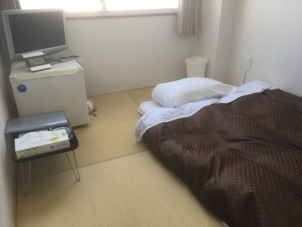 business hotel akayane hostel