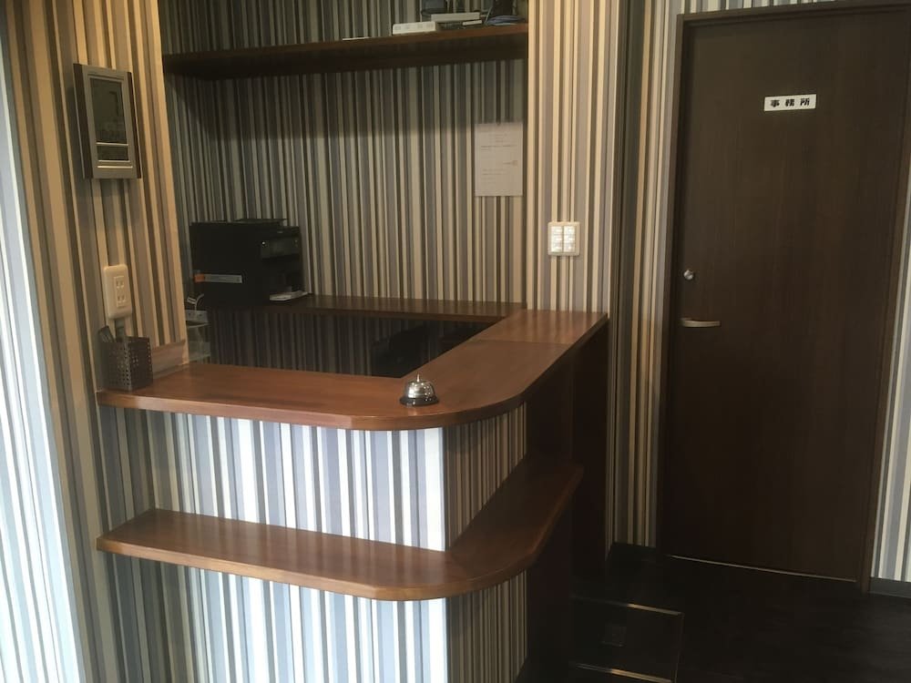 business hotel akayane hostel