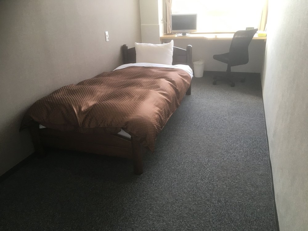 business hotel akayane hostel