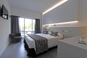 bg hotel pamplona