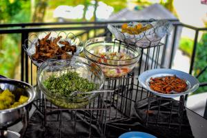 ambalama leisure lounge