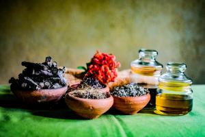 ambalama leisure lounge