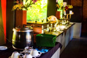 ambalama leisure lounge