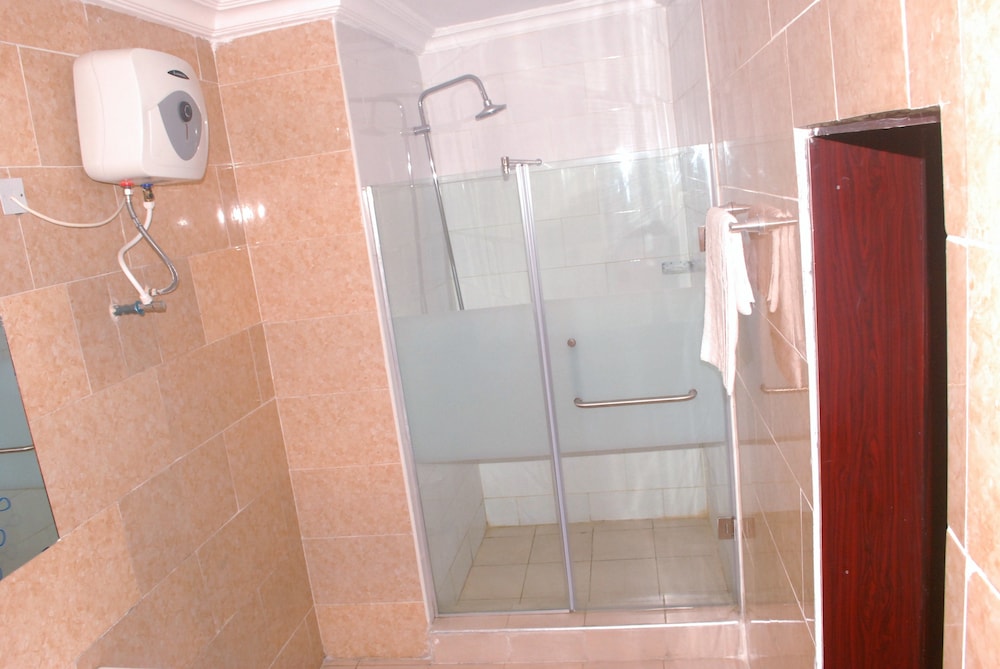 de dreams hotel and suites