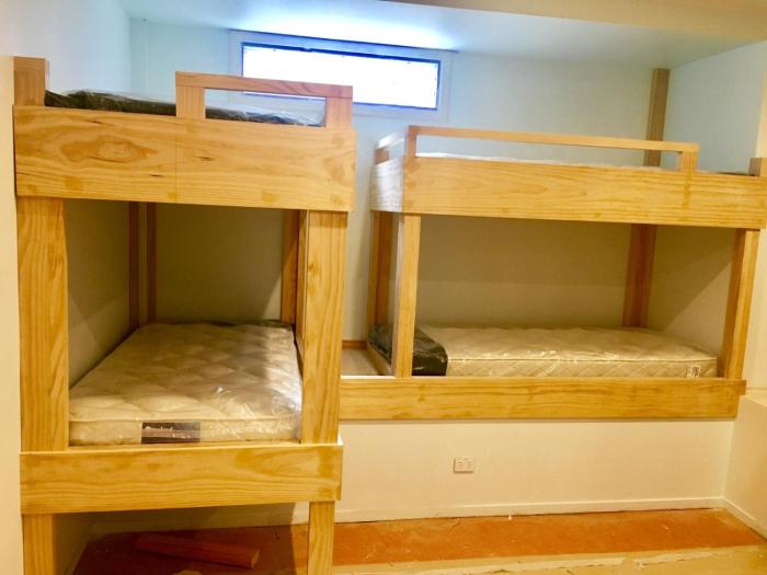 metro adventurer backpackers