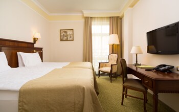 garden ring hotel