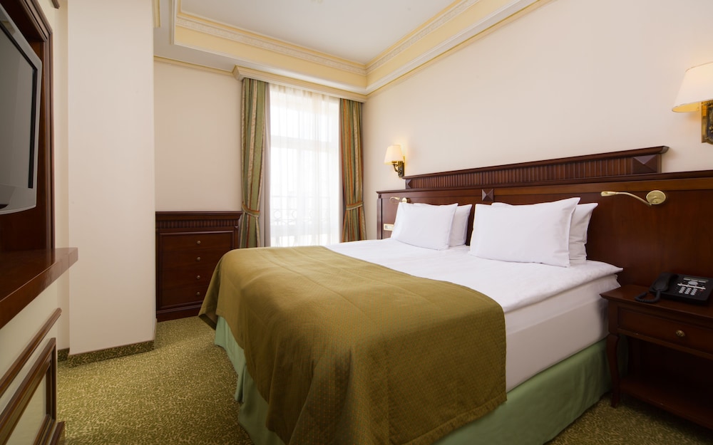 garden ring hotel