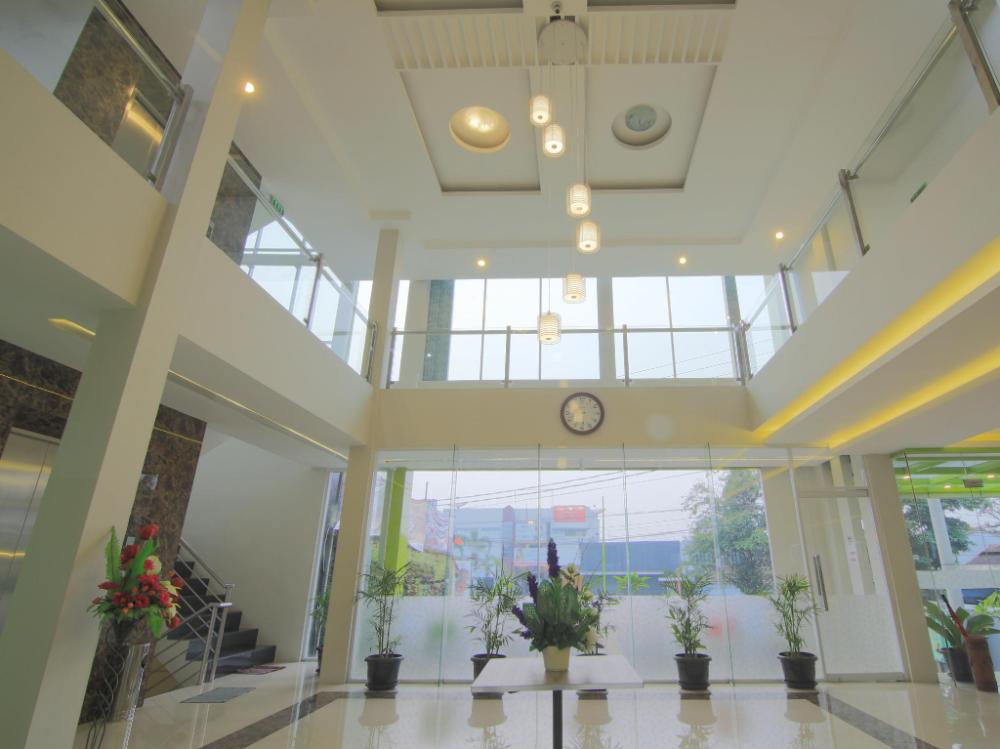 fresh hotel sukabumi