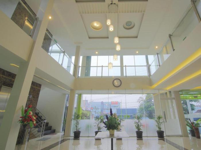 fresh hotel sukabumi