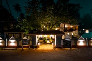 la la land resort by spicy mango