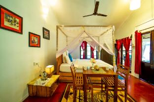 la la land resort by spicy mango