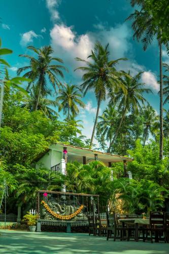 la la land resort by spicy mango