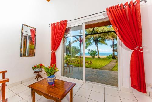 Vanivola Hotel,Near Ile Aux Forbans,3 star