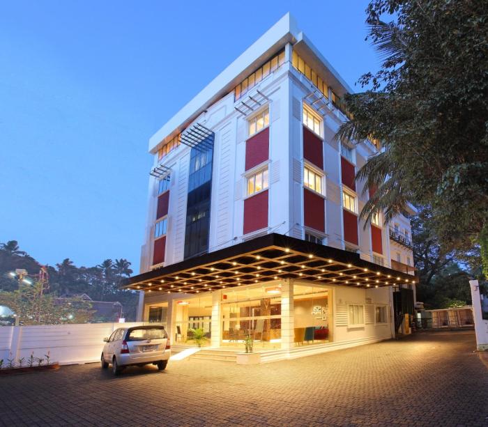 hotel national park