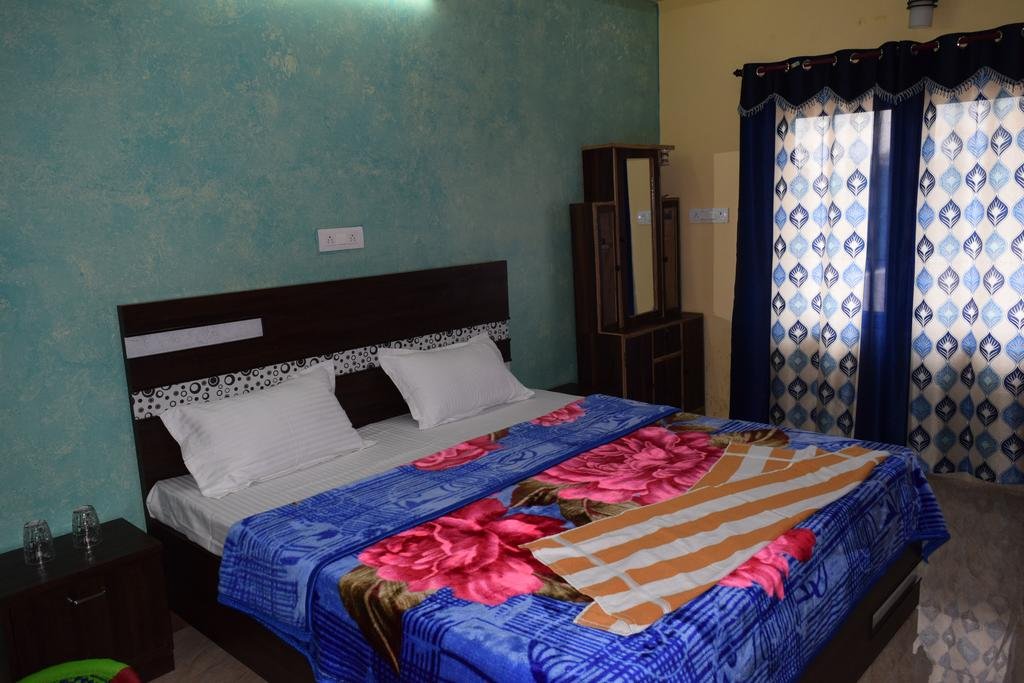 Mostel Backpackers Hostel,Hawa Sadak,3 star